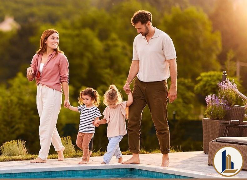 Família em área verde do Alphaville Indaiatuba (imagem ilustrativa)